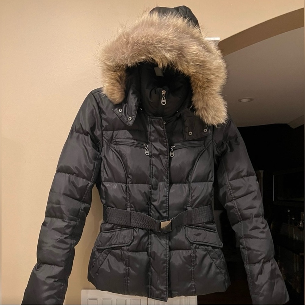❤️ Mark New York ANDREW MARC Down Jacket
Coat W/ Genuine Fur Hood Size Small❤️